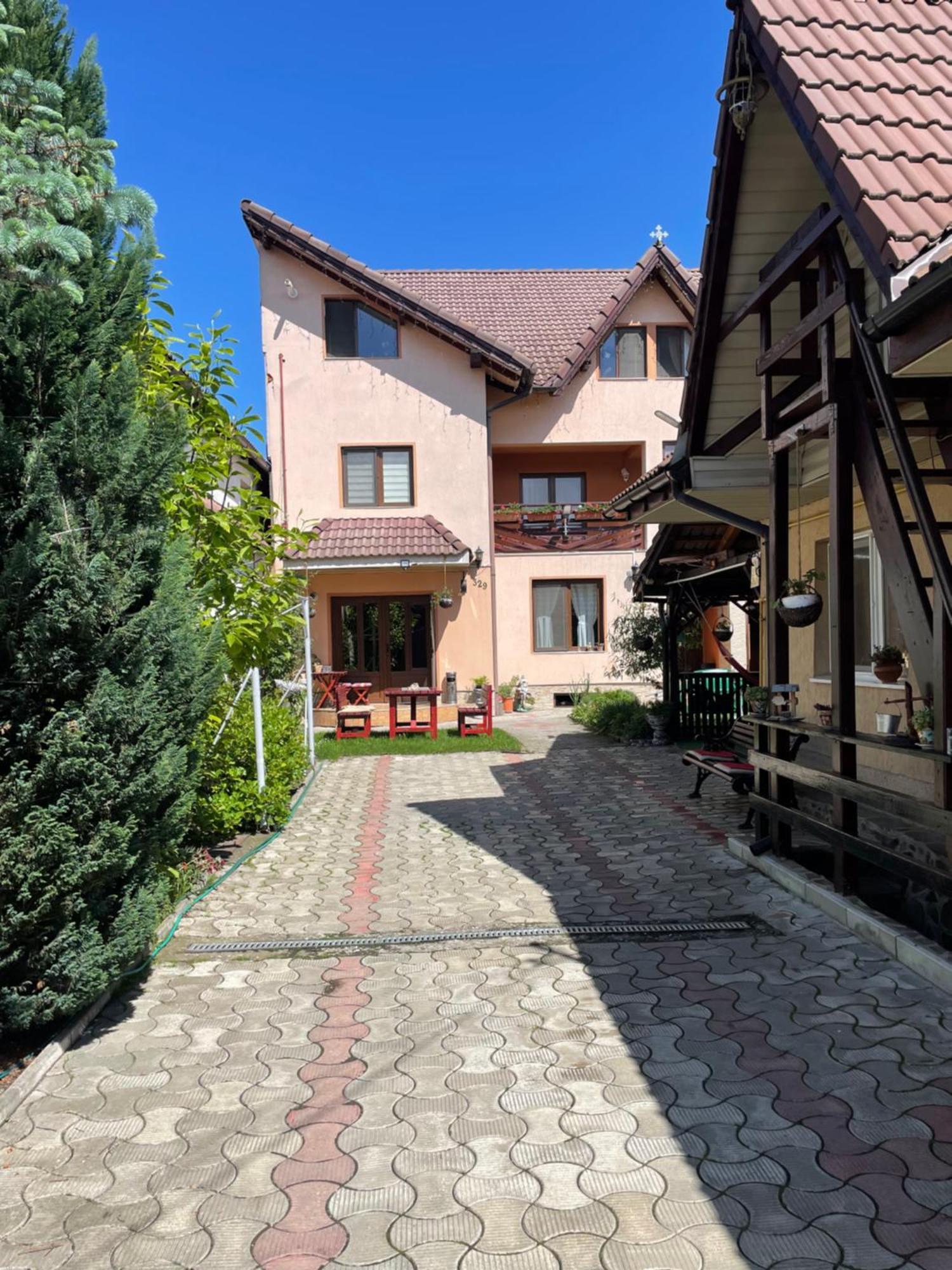 ZărneştiCasa Nicoladisアパートメント エクステリア 写真